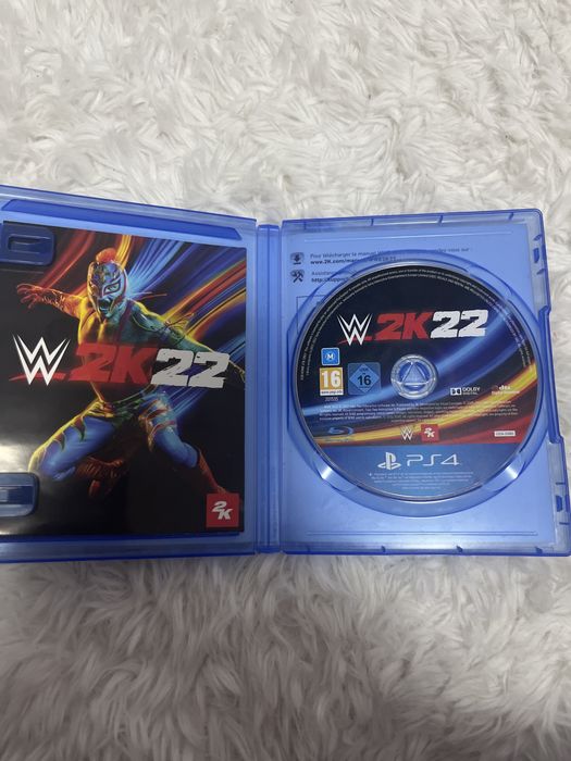 WWE 2K22 PS4 – Stare Excelentă Ca Nou