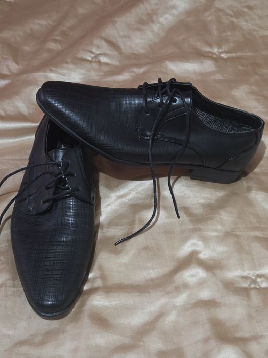 Pantofi bărbătești eleganți pentru evenimente, nunți, botezuri, etc