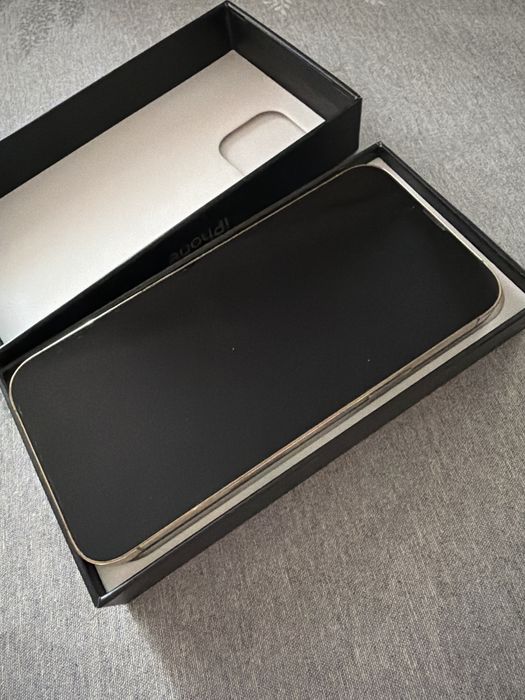 iphone 13 ProMax 256 gb золотой