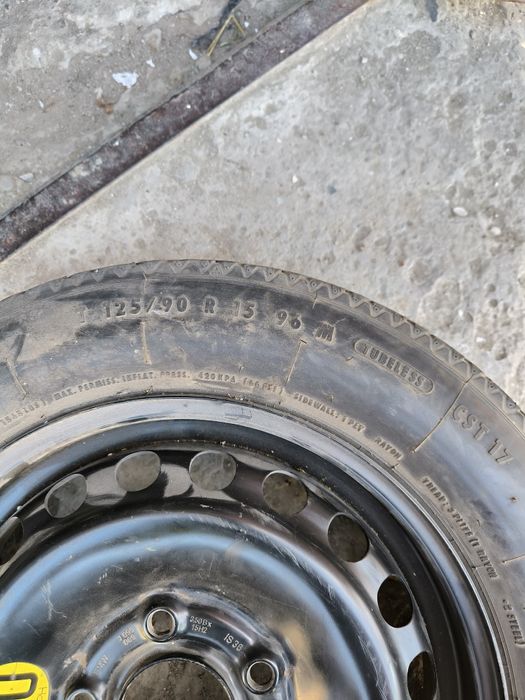 Резервна гума Патерица 125/90-15 за BMW