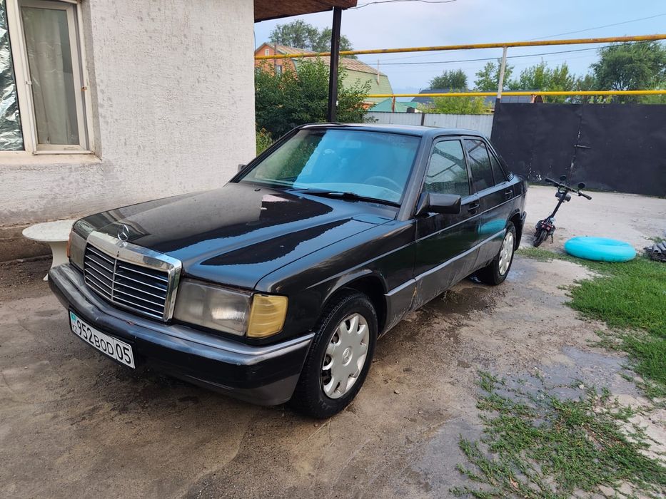 Продам мерседеса 190