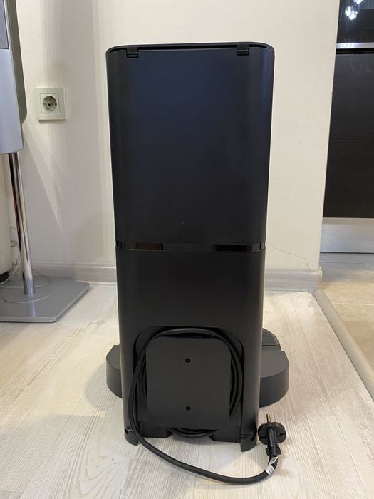 iRobot Roomba i5+ с гаранция