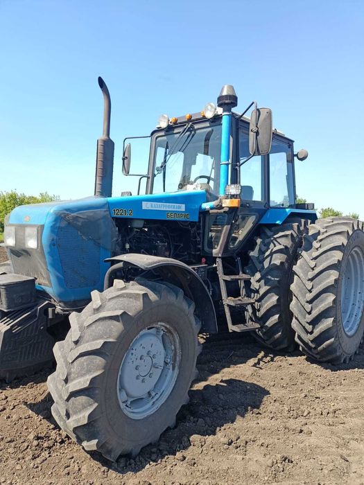 Продам трактор Беларус 1221.2Т Сборка беларусь