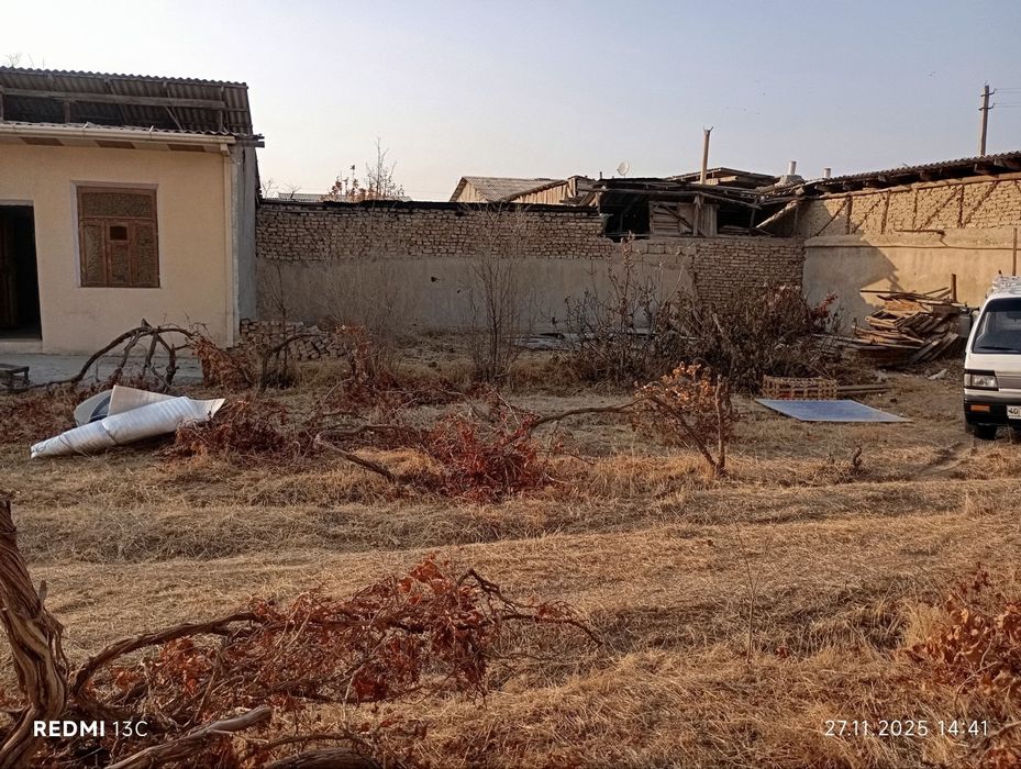 Фаргона шахари. Садвин савхоз томонда