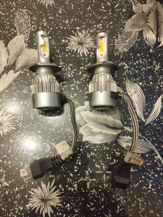 Продам лэд  лампочки.