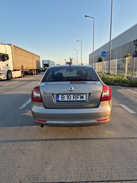 SKODA Octavia 2011 — imagine 4