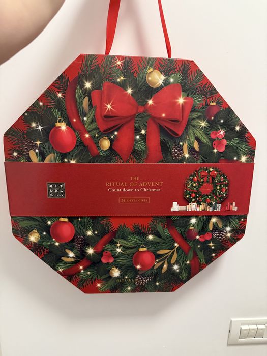 Calendar Advent Rituals cadou cosmetice