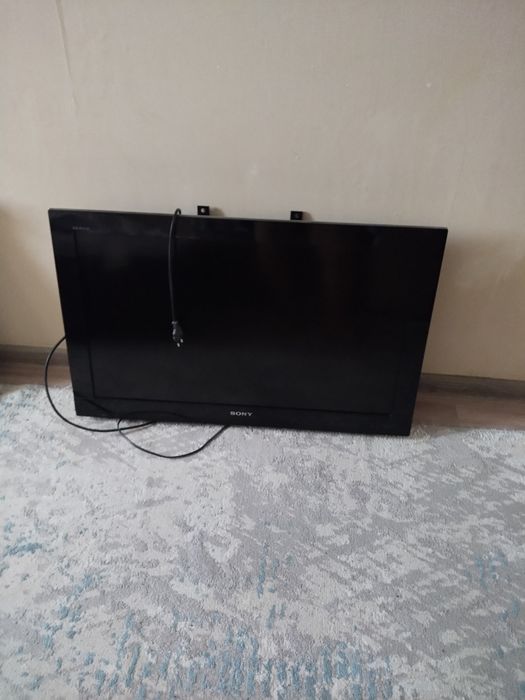 Продам телевизор за 10тысяч
