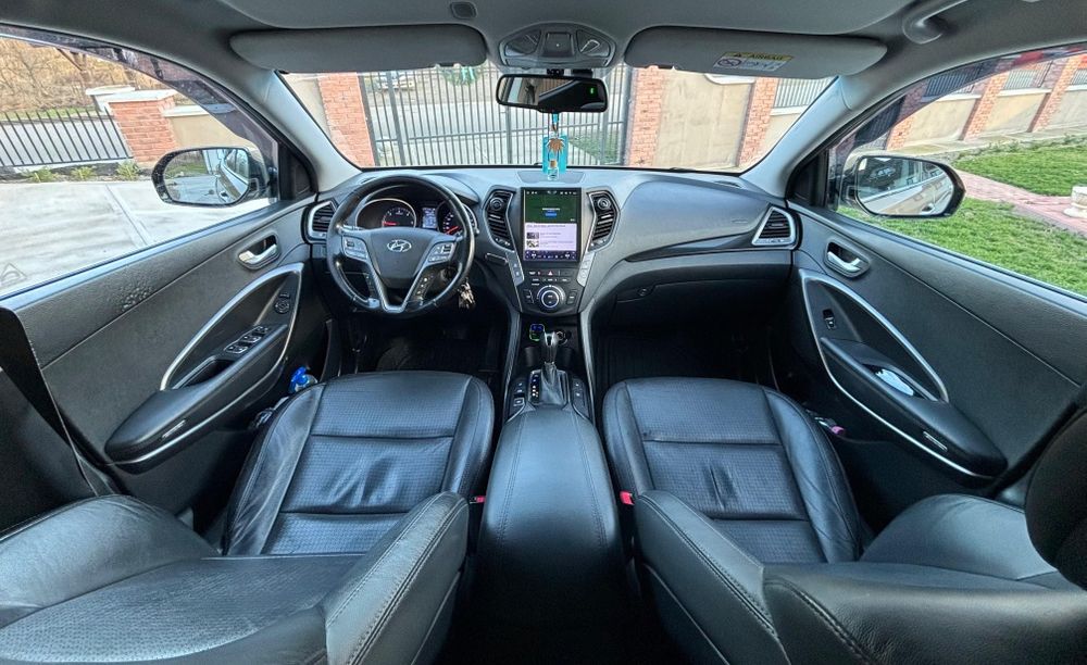 Hyundai santa fe 2015