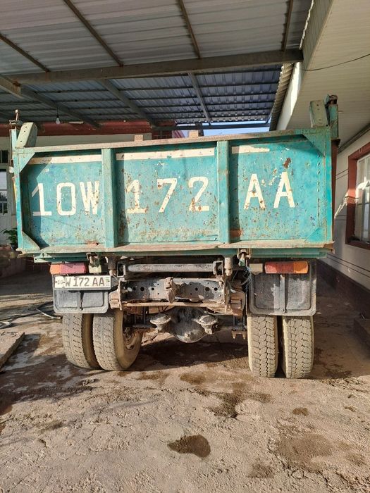 ЗИЛ   сотилади..