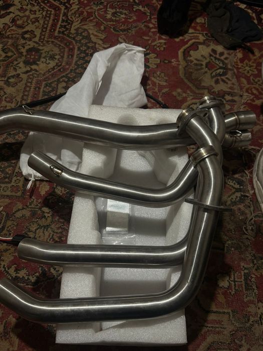 Akrapovic на мотоцикл