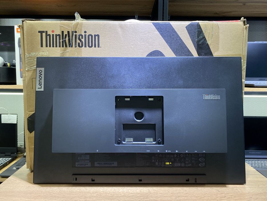 Монитор Lenovo ThinkVision P24h-2L, 23.8" IPS, 2560x1440, 10525/A10