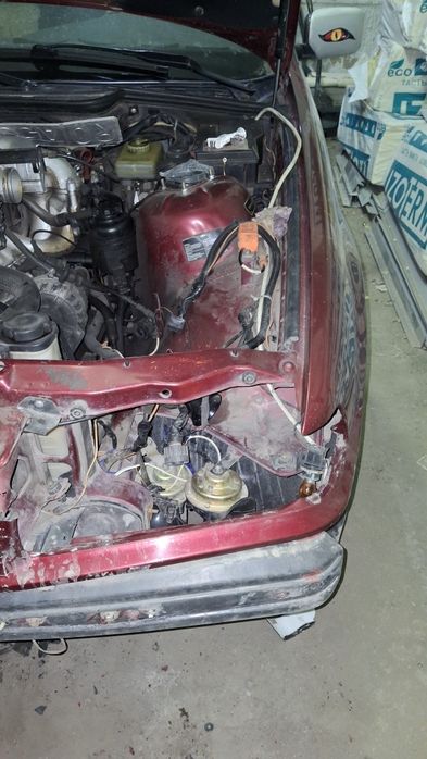 Бмв е36.   .седан