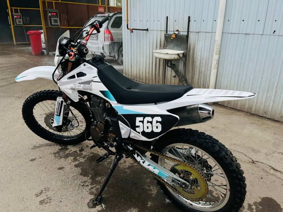 Продается эндуро 06