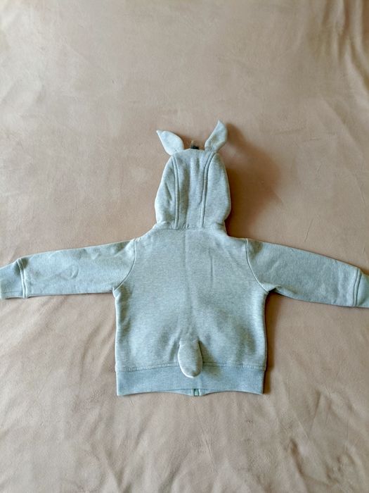 Продам кофточку для детей