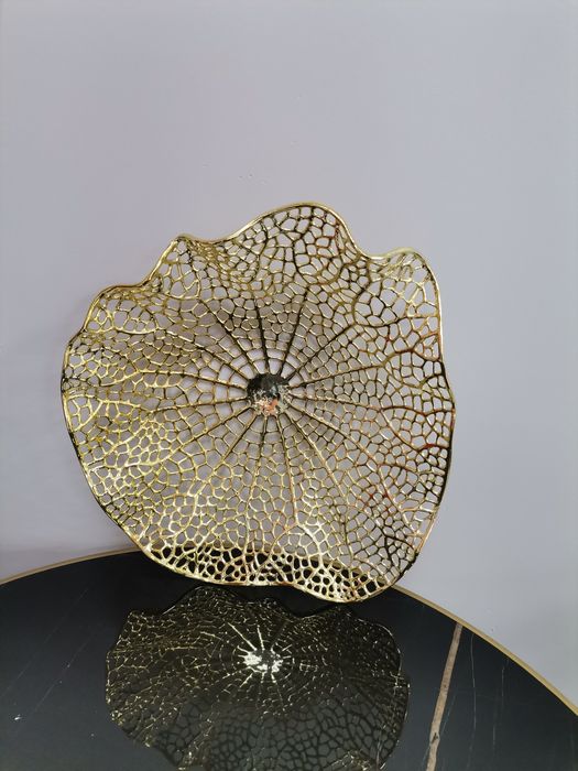 Тарелка латунь под фрукты