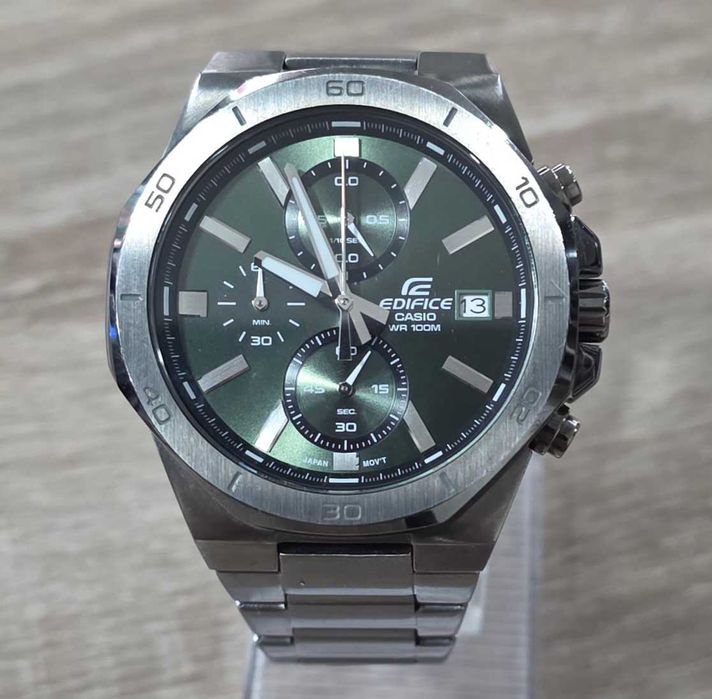 Часовник Edifice EFV-640DC-3A