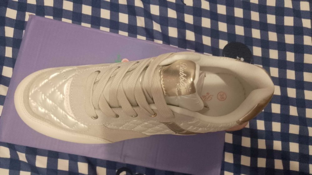 Маратонки 38номер