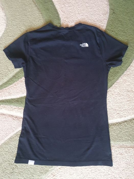 Дамски оригинални тениски Guess,The North face