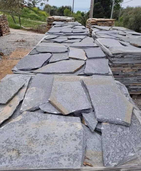 Vindem piatră naturala super calitate montaj transport gratuit