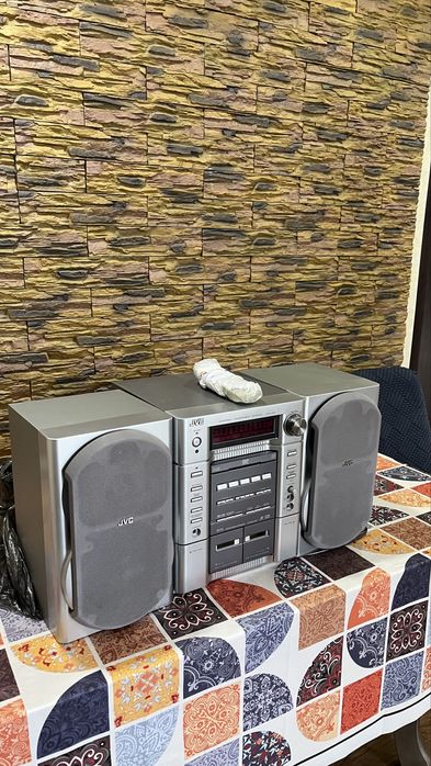 Музыкайльный центр JVC