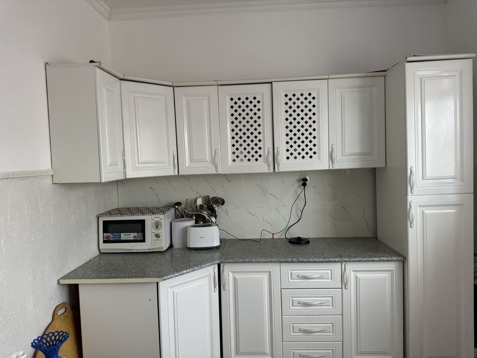 продам куханный гарнинур