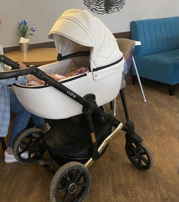 Коляска в идеальном состоянии