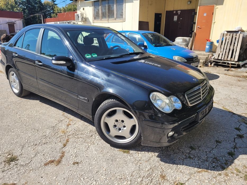 Продавам Mercedes