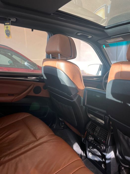 BMW X5 286 CP head up