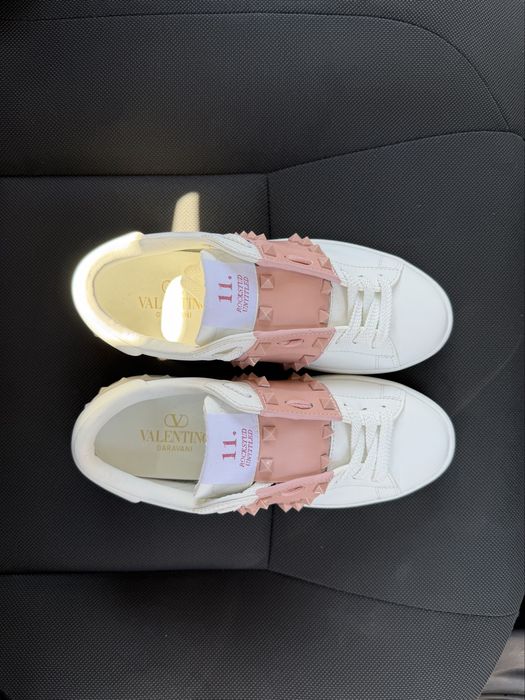 Vand Valentino / 38