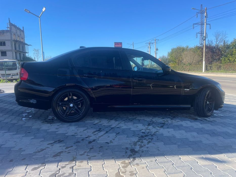 Vand BMW seria 3 e90, 2.0 diesel, an fabricatie 2010