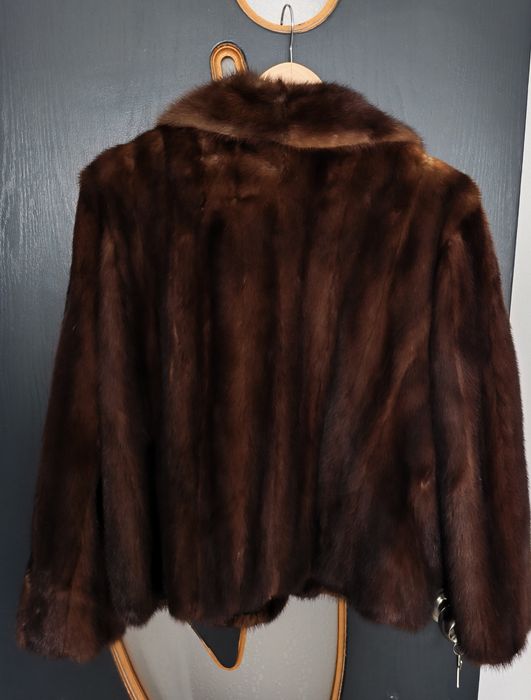 Haină din lana naturala de nurca