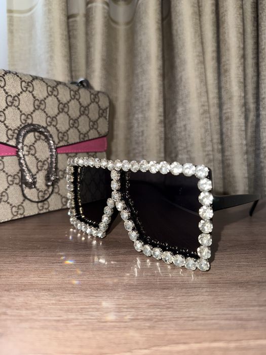 Елегантни очила