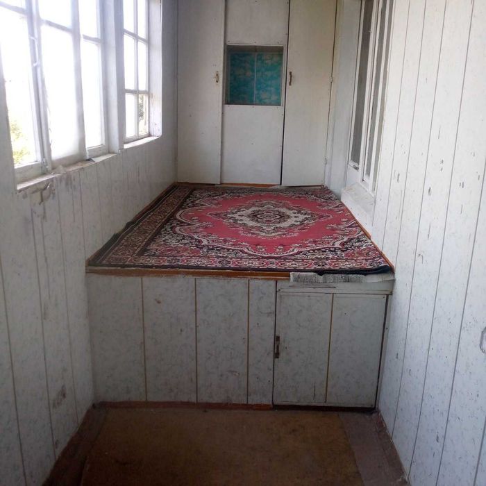 Срочно продам 2х комнатную на  город Карши