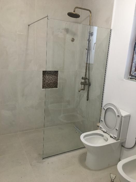 paravan de dus din sticla securizata