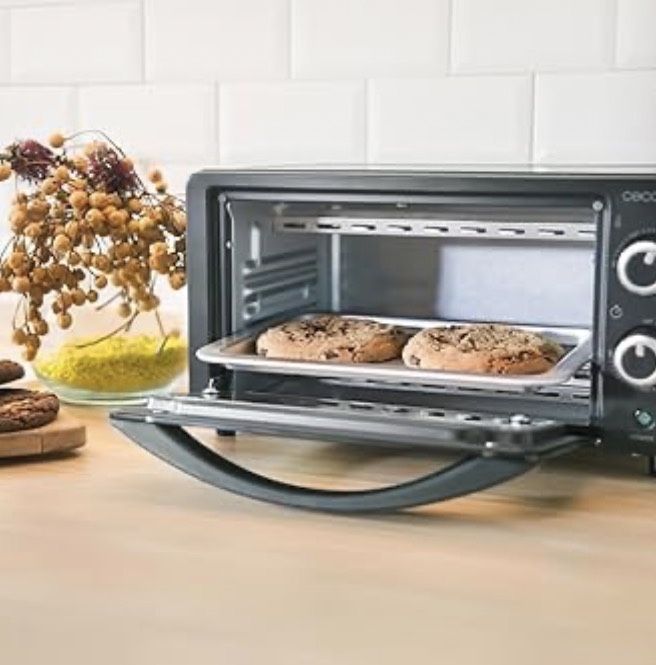 Cuptor de masă Cecotec Bake&Toast 1090 Negru, 10L