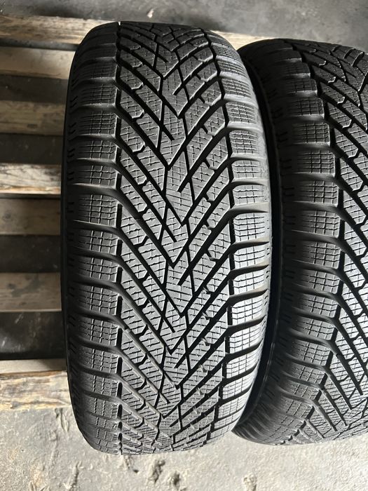 2 anvelope iarna 205/55/16 Pirelli 8 mm DOT 2022!