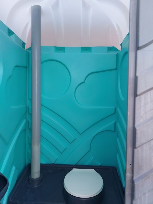 Преносими тоалетни