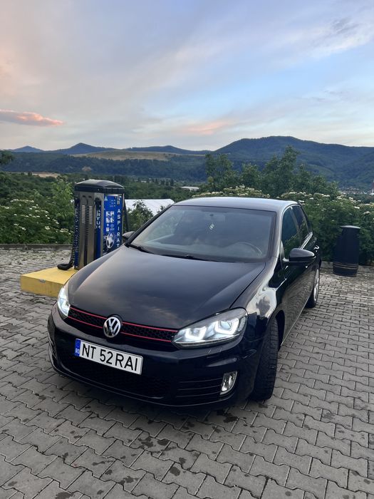 VOLKSWAGEN Golf 2011 — imagine 4