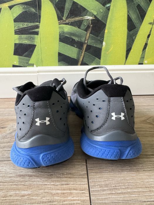 Кроссовки Under Armour