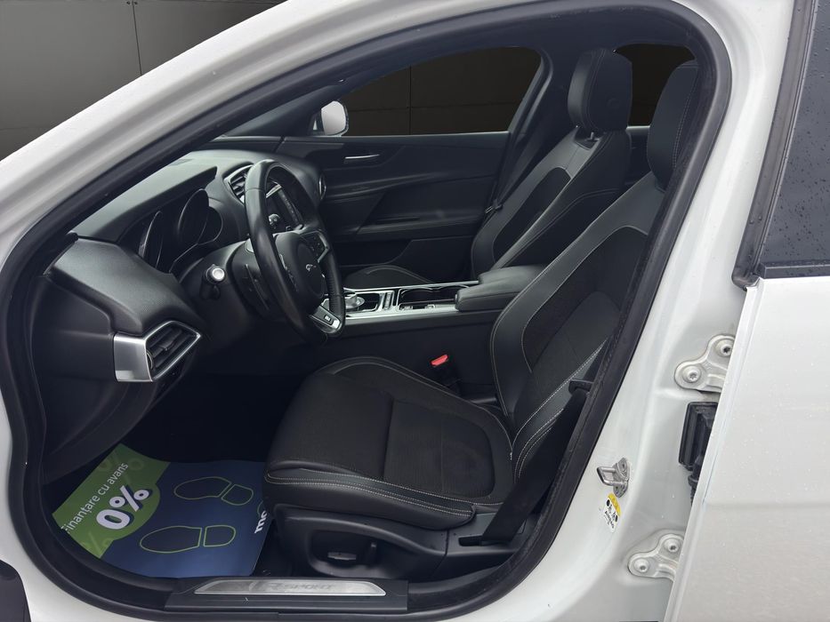 Jaguar XE - Rate fara avans! Garantie! Km. certificati!