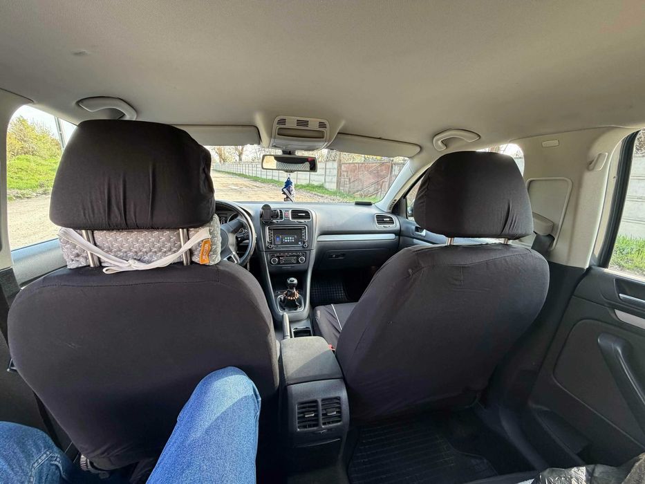 Vand Volkswagen Golf 6 (combi) an 2011, motor 1.6tdi CAYC 105hp, euro5 (motor fiabil)
