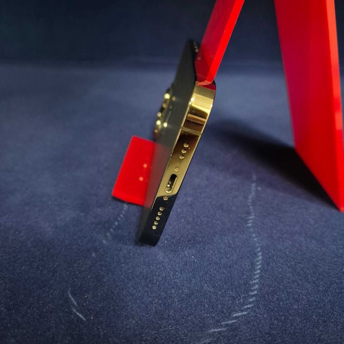 Apple iPhone 13 Pro 128 GB / 6 GB RAM / Sanatate baterie 80% ( B33279.2 / Ag28 Doi Baieti ) Garantie 2 ani !