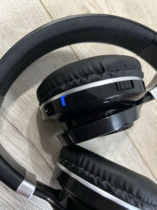 Продам наушники