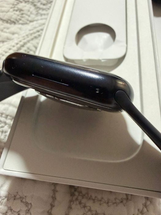 Продам часы Apple Watch