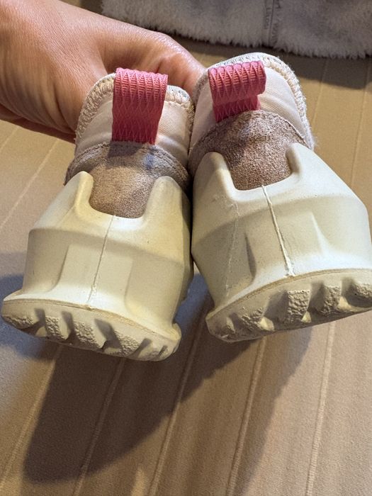 Adidasi impermeabili Ecco, marime eur 30