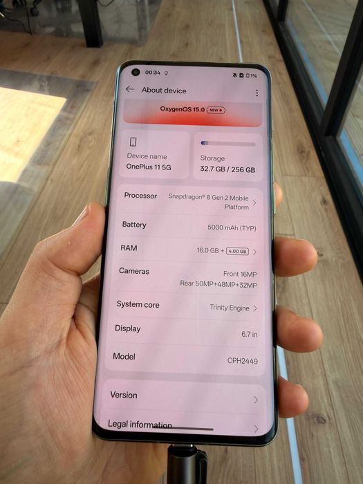 OnePlus 11 5G - 256 gb - 16 gb Ram -