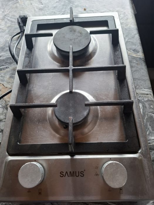 Plită pe gaz cu două ochiuri