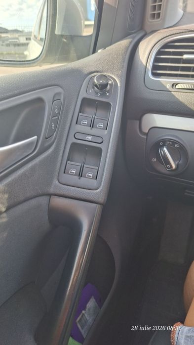 Vând Golf 6 benzină