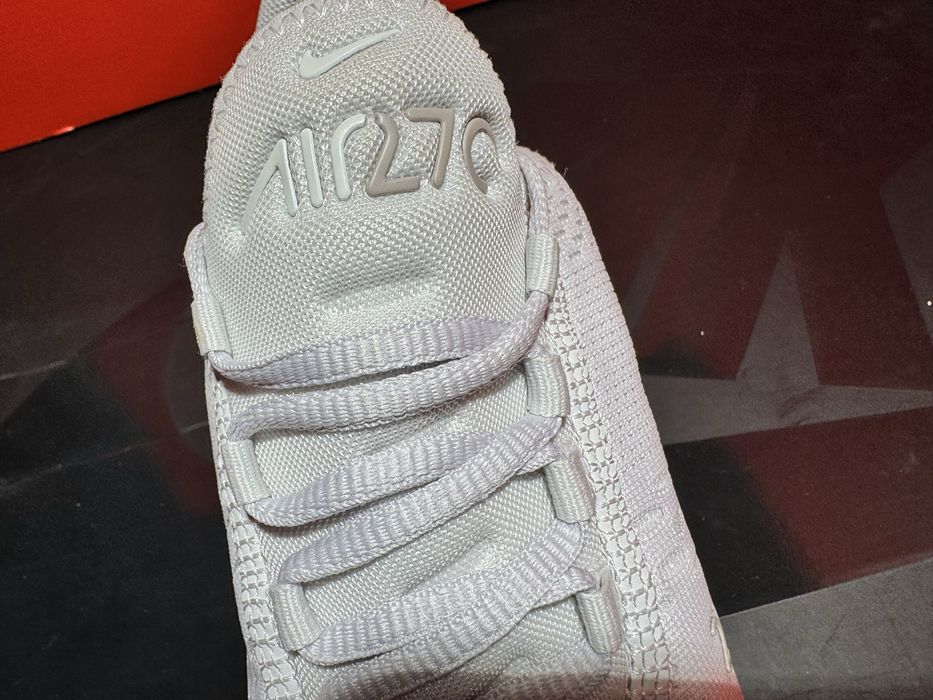 Оригинални! Nike Air Max 270 - 42.5 ShoeMag